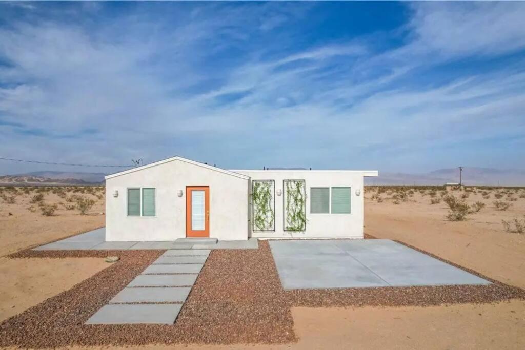 Serene Modern Home Backdoor With Great Wifi, Games, Movies, Patio Seating And Bbq Easy Access To North Joshua Tree National Park In 10 Minutes تونتي ناين بالمز المظهر الخارجي الصورة
