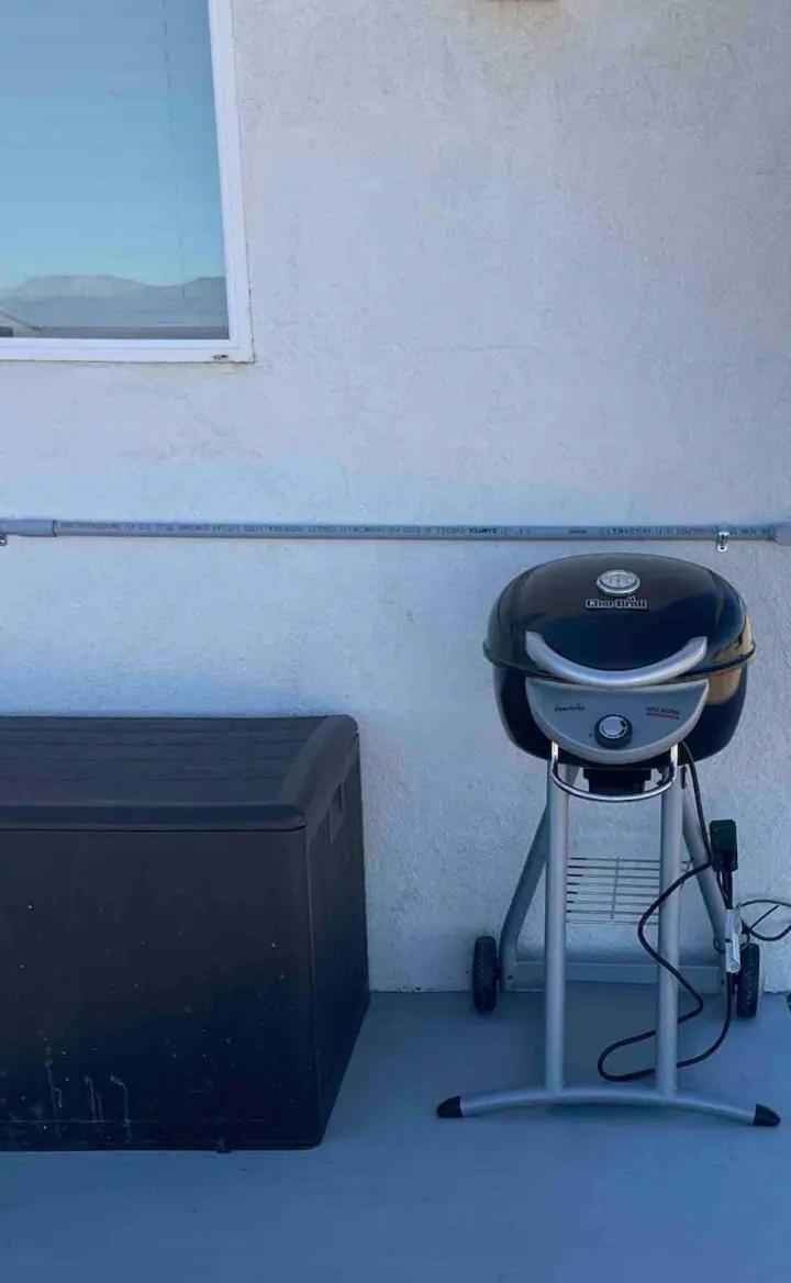Serene Modern Home Backdoor With Great Wifi, Games, Movies, Patio Seating And Bbq Easy Access To North Joshua Tree National Park In 10 Minutes تونتي ناين بالمز المظهر الخارجي الصورة