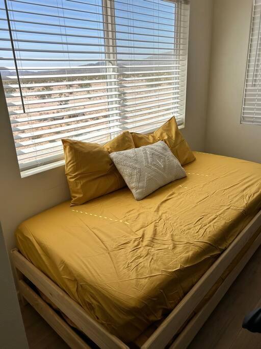 Serene Modern Home Backdoor With Great Wifi, Games, Movies, Patio Seating And Bbq Easy Access To North Joshua Tree National Park In 10 Minutes تونتي ناين بالمز المظهر الخارجي الصورة